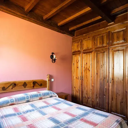 Holiday home Casa De Aldea Menendez