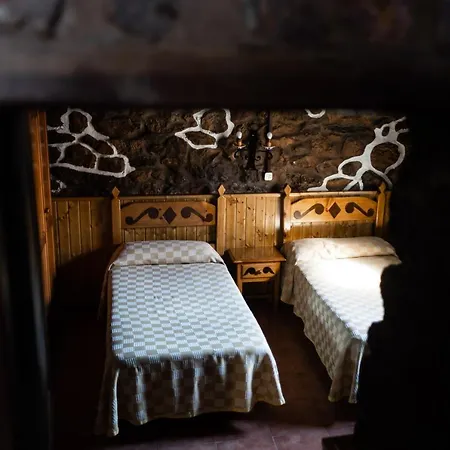 Casa De Aldea Menendez Cangas De Narcea